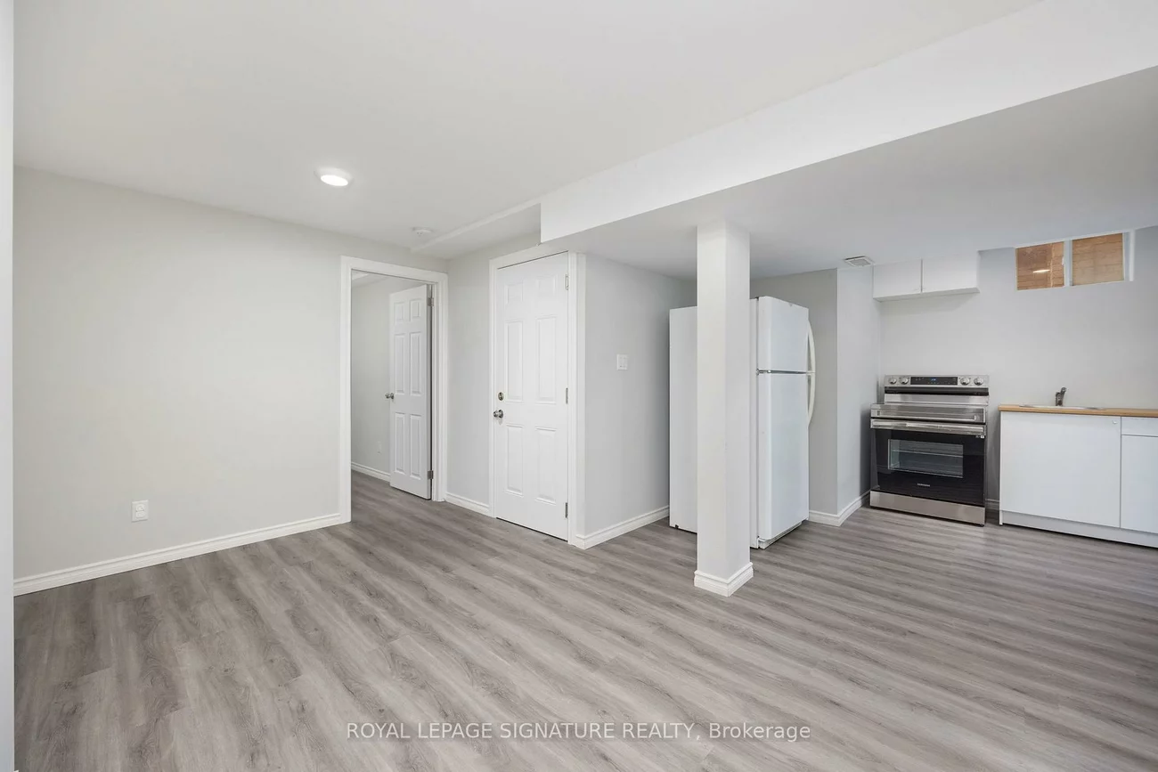 124, Laidlaw, West Bayfield, Barrie