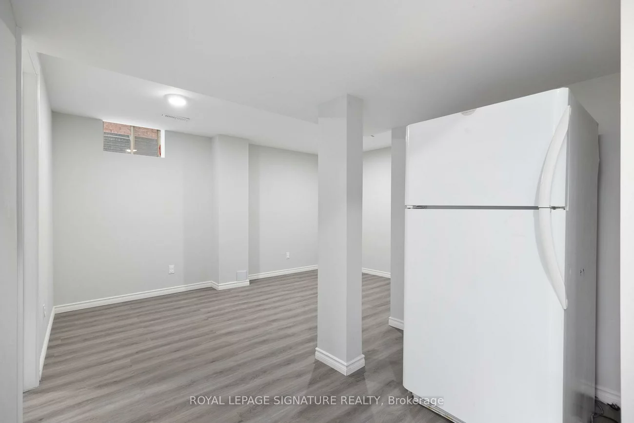 124, Laidlaw, West Bayfield, Barrie