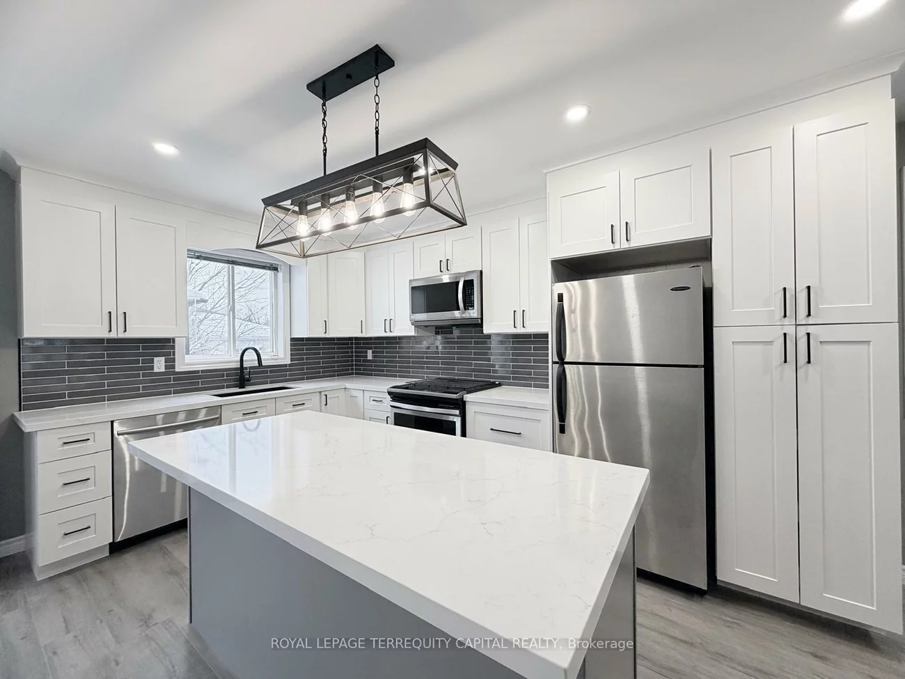 59, Jagges, Edgehill Drive, Barrie