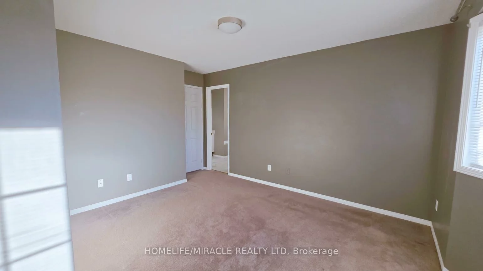 12, Gore, Ardagh, Barrie