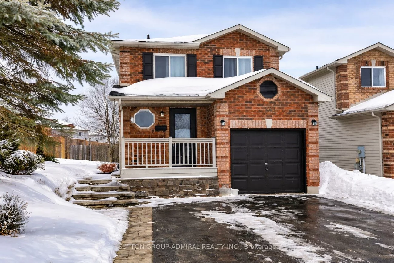 133, Columbia, Holly, Barrie