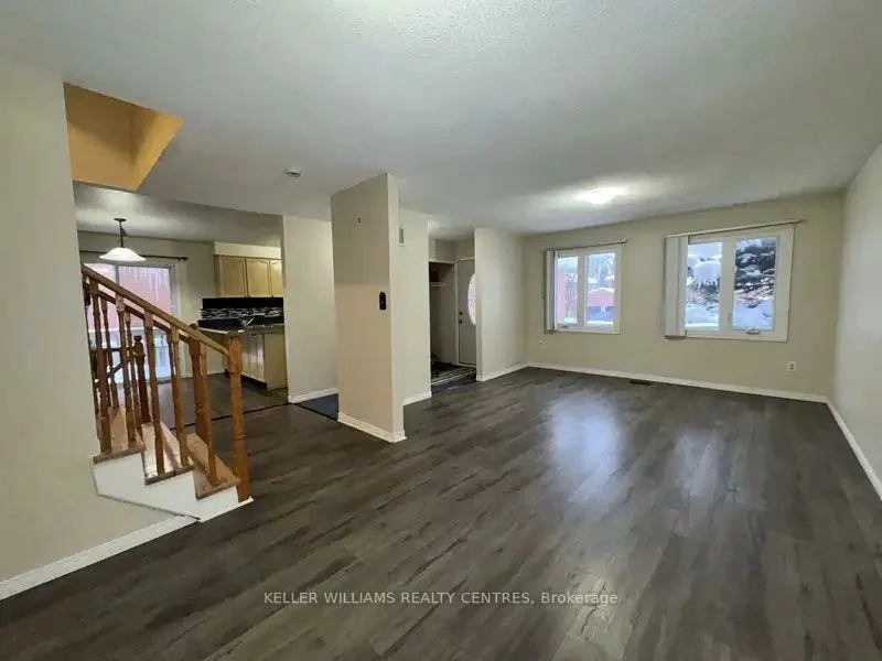 51, Mcdougall, West Bayfield, Barrie