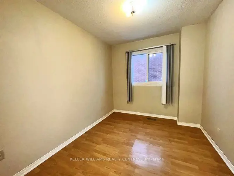 51, Mcdougall, West Bayfield, Barrie