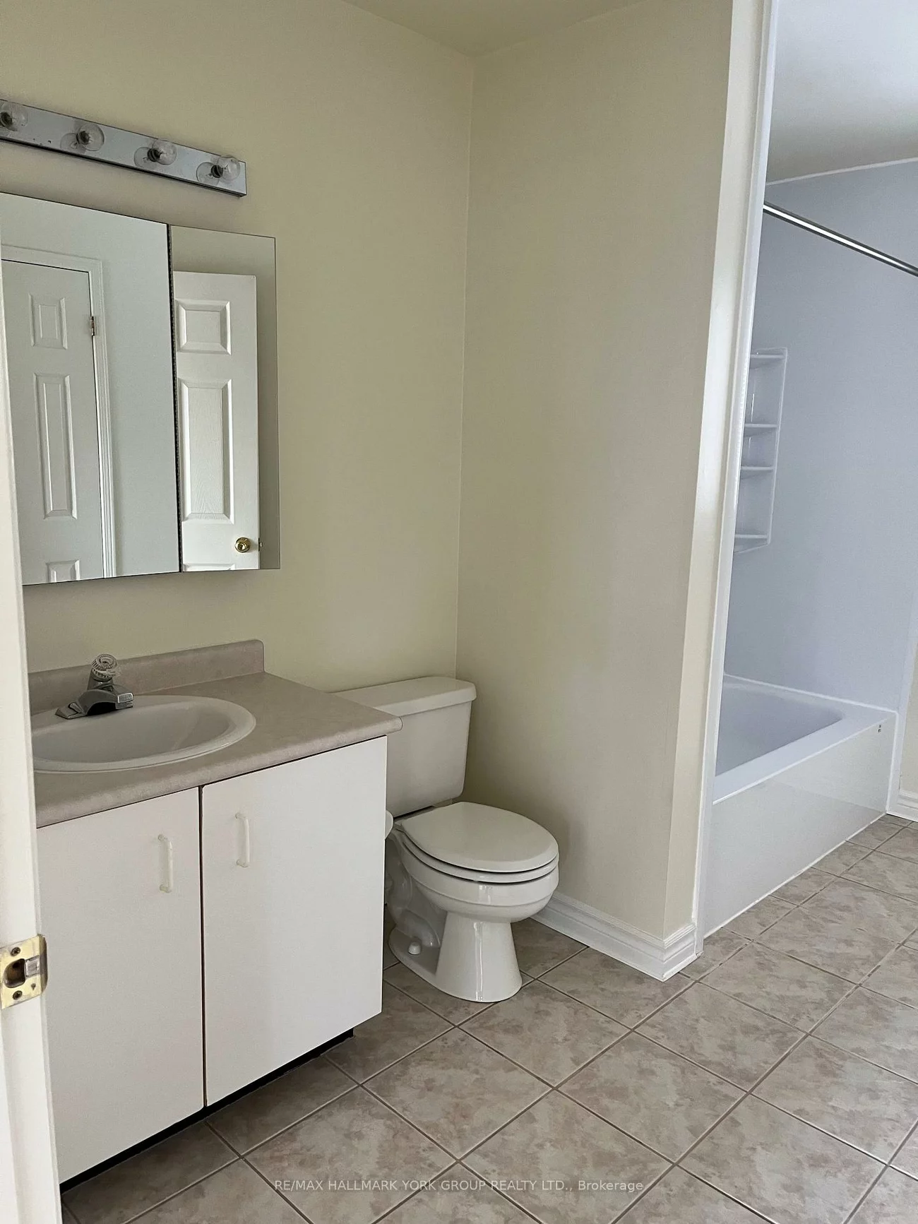 490, Veterans, Holly, Barrie