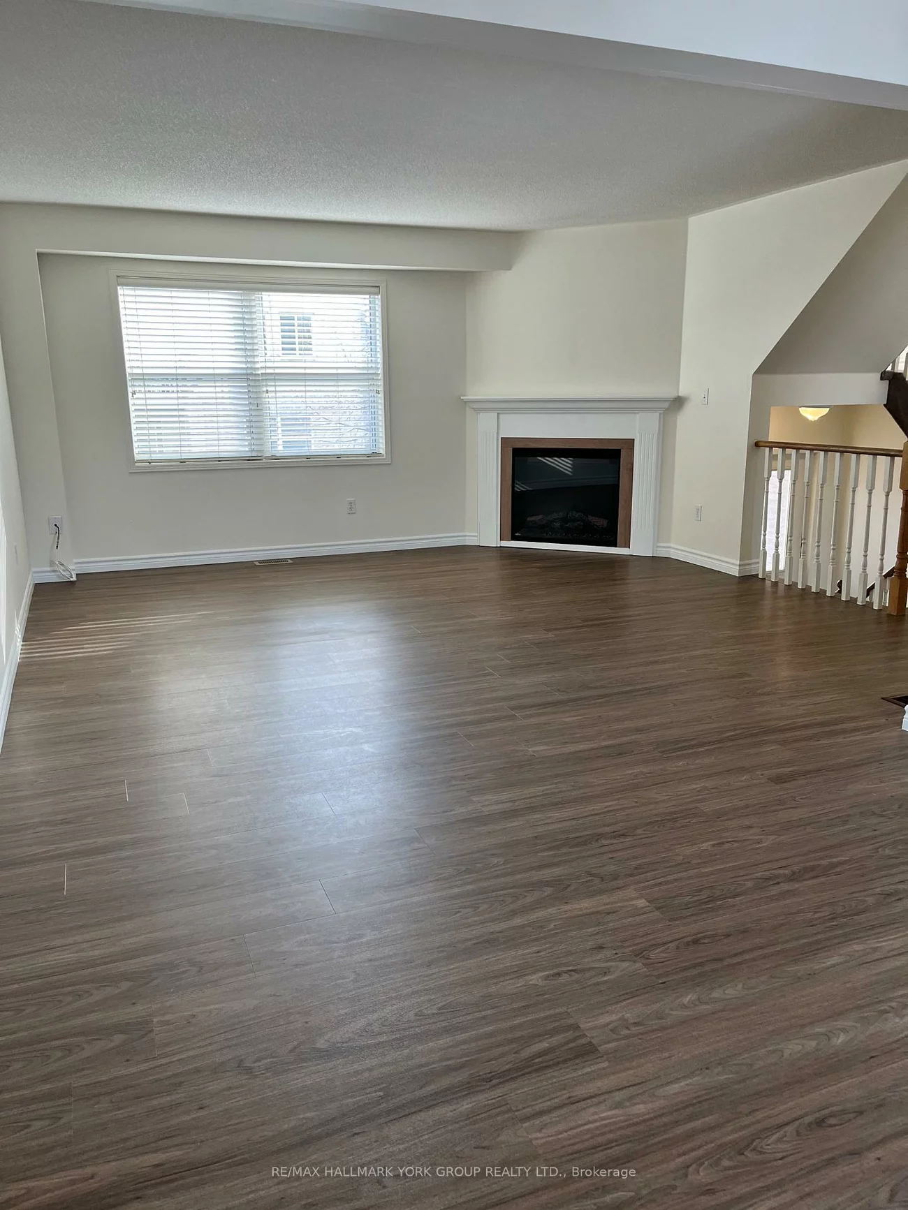 490, Veterans, Holly, Barrie