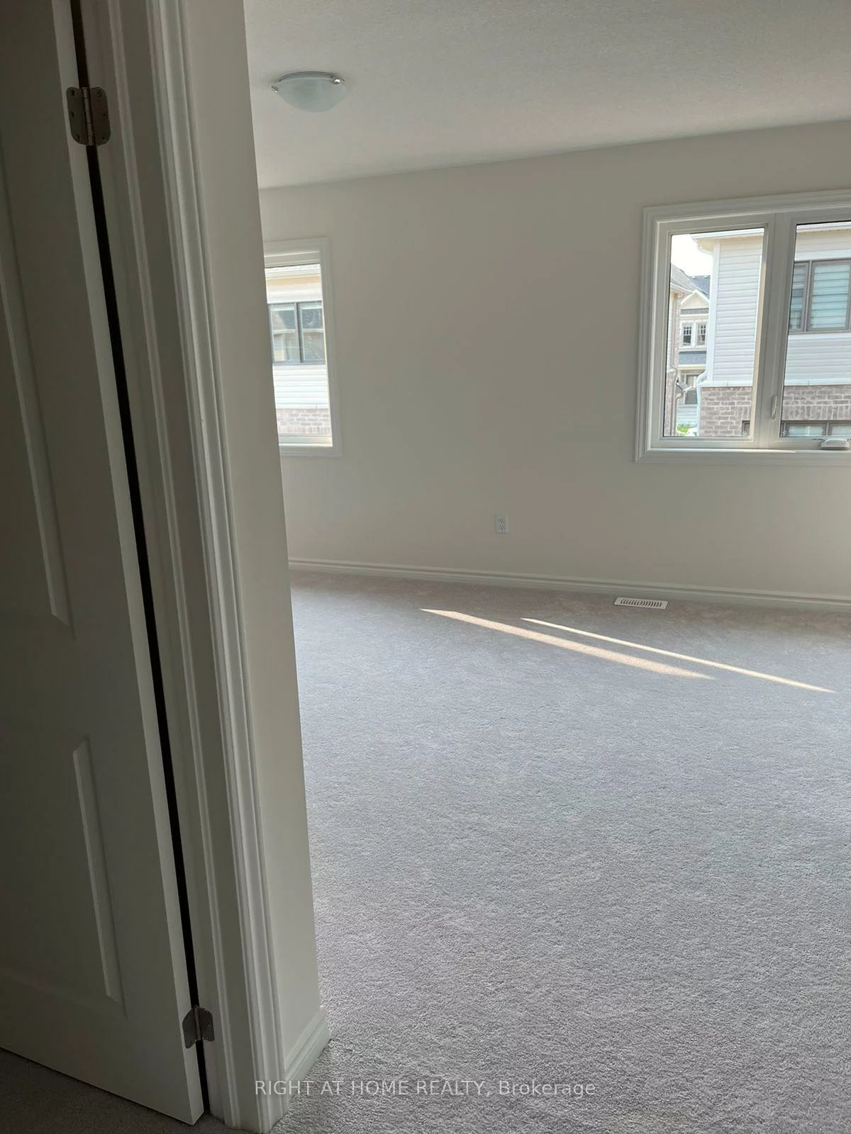 13, Gemini, Painswick South, Barrie