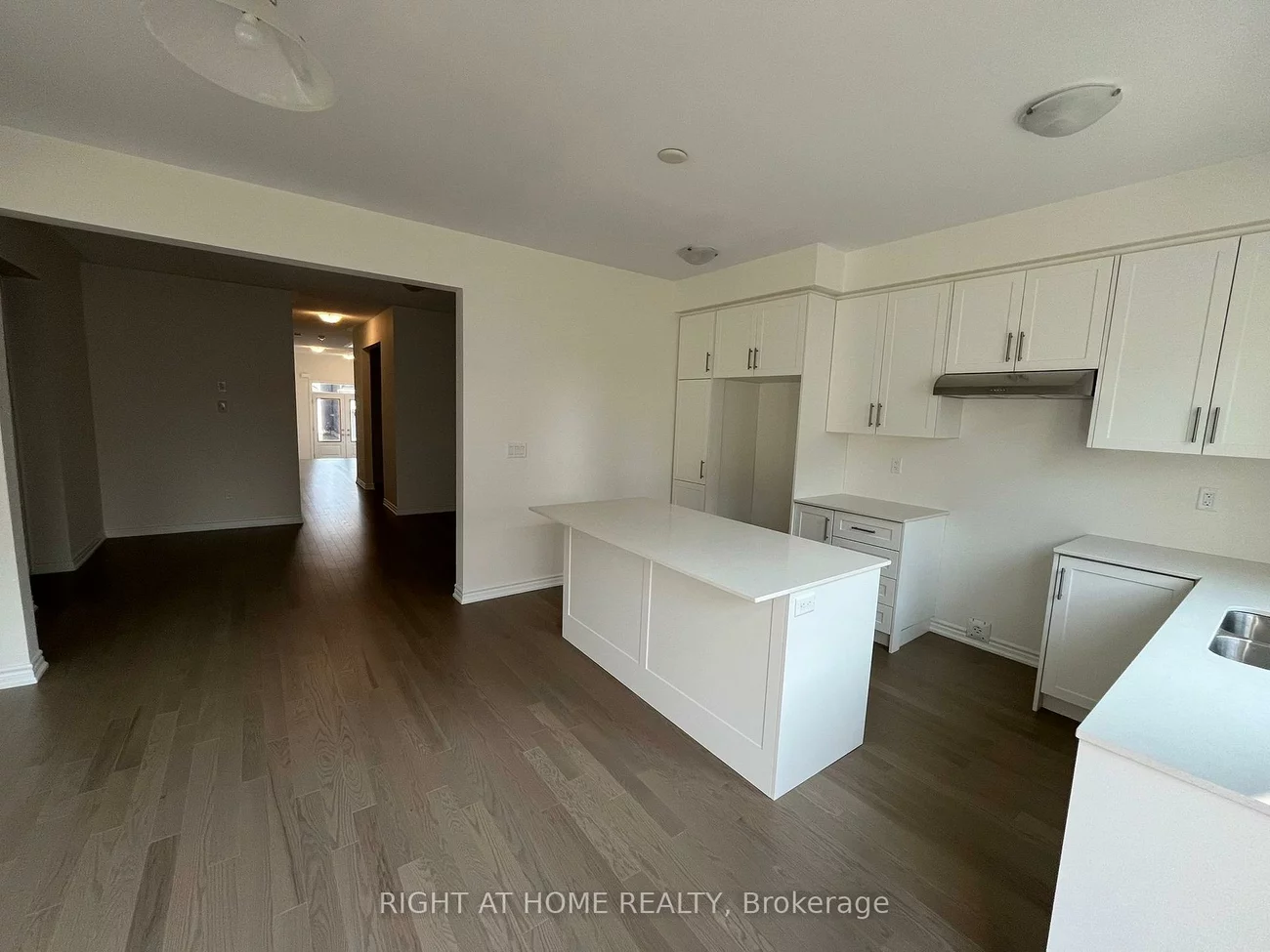 13, Gemini, Painswick South, Barrie