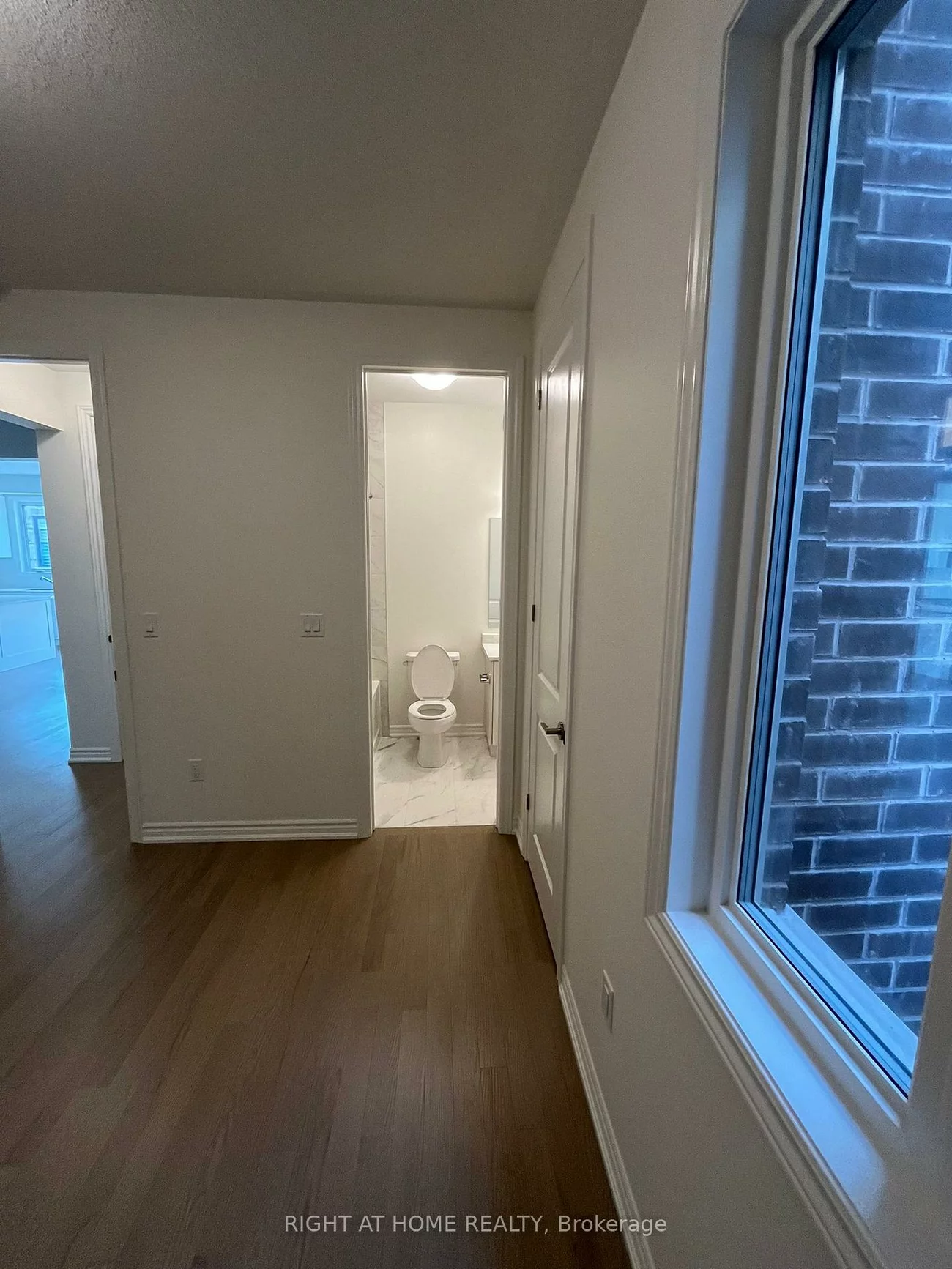 13, Gemini, Painswick South, Barrie