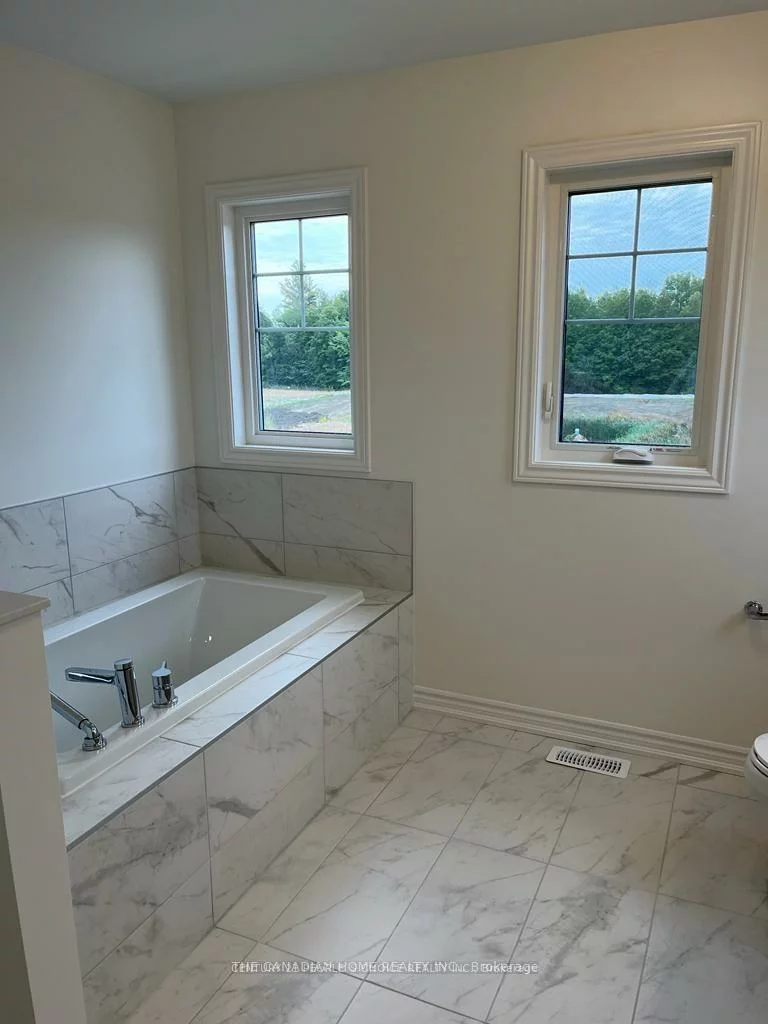 16, Shepherd, Painswick South, Barrie