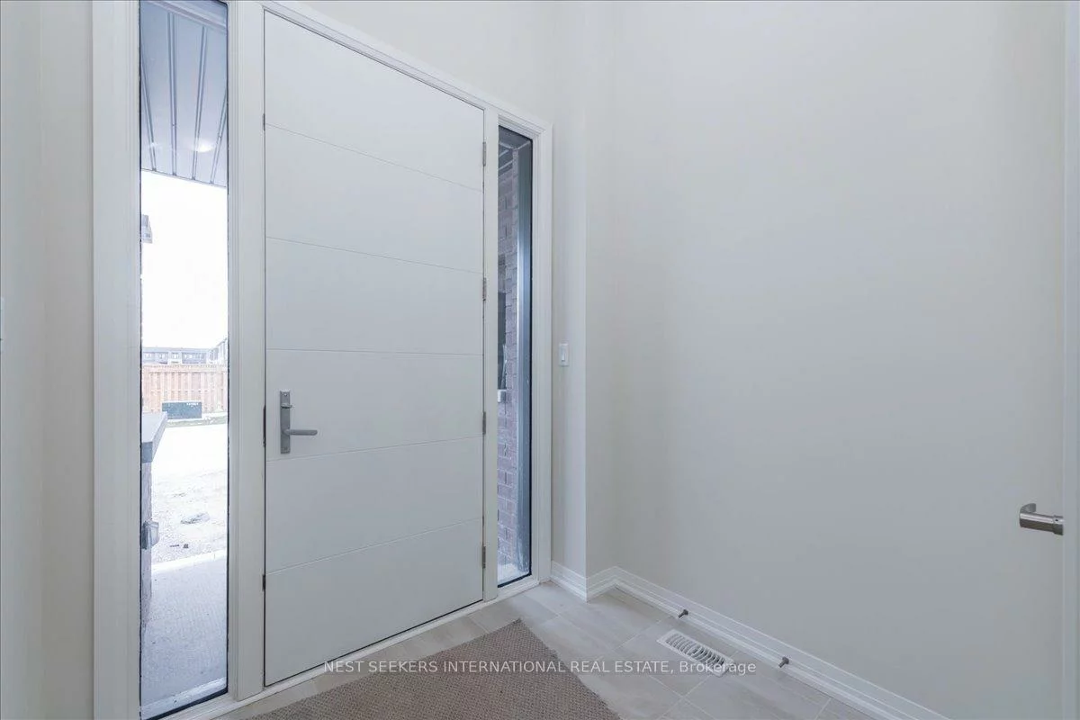 120, Turnberry, Painswick South, Barrie