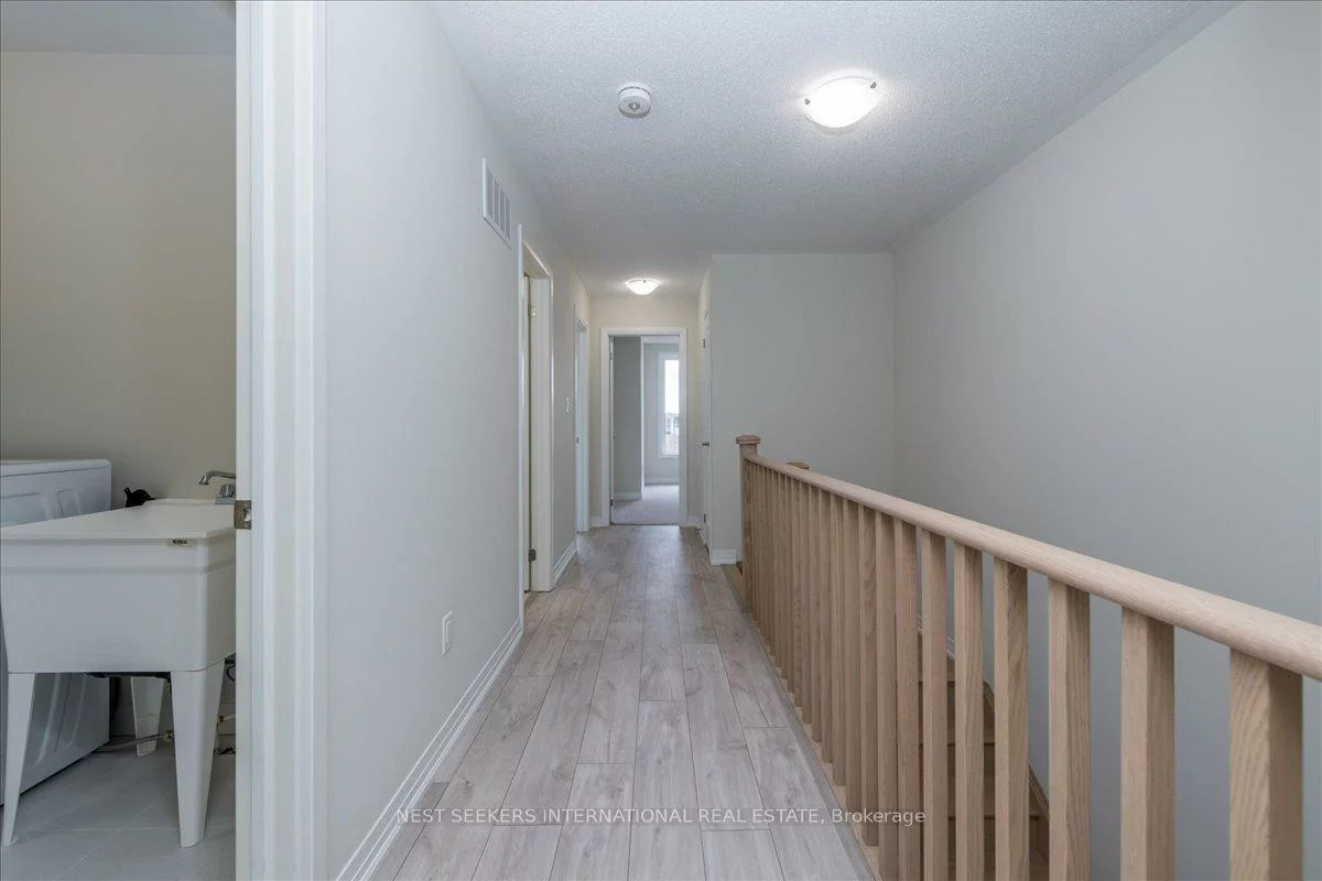 120, Turnberry, Painswick South, Barrie