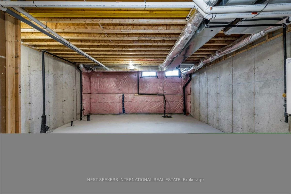 120, Turnberry, Painswick South, Barrie