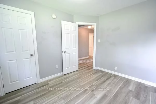 65, Ottaway, Wellington, Barrie