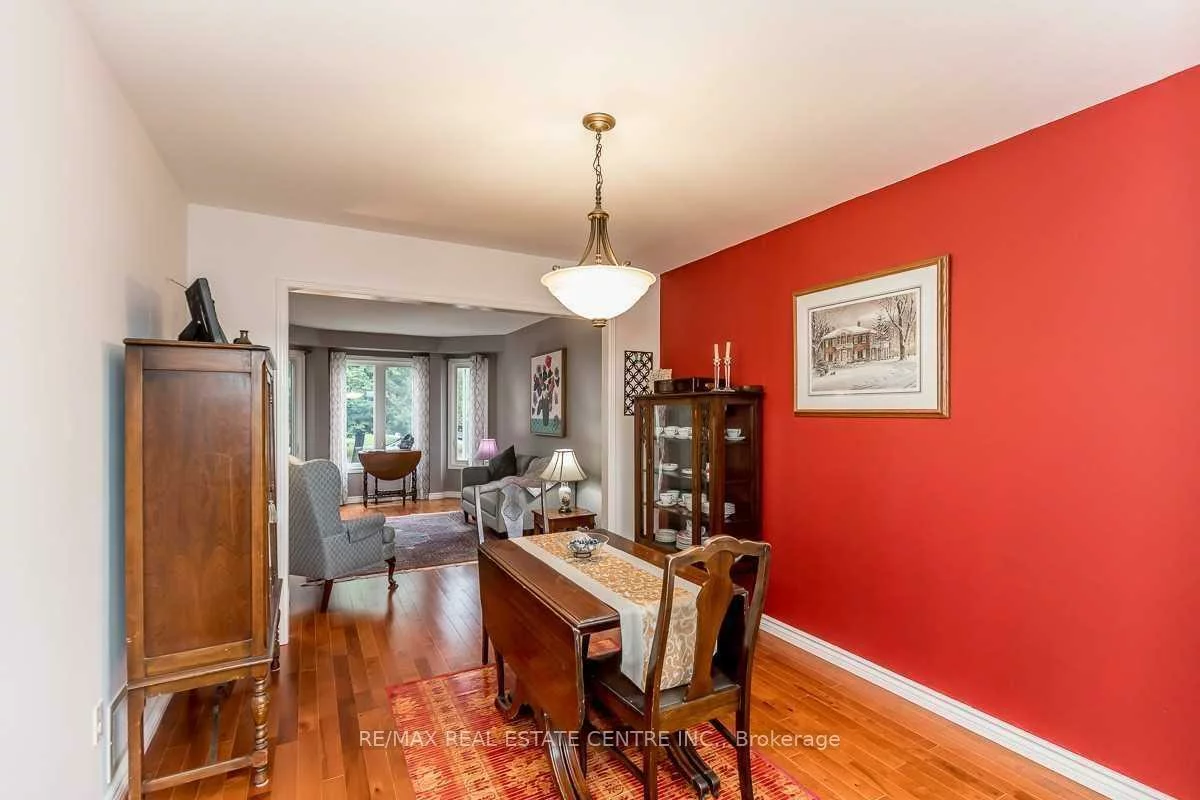 39, Mcmillan, Painswick North, Barrie