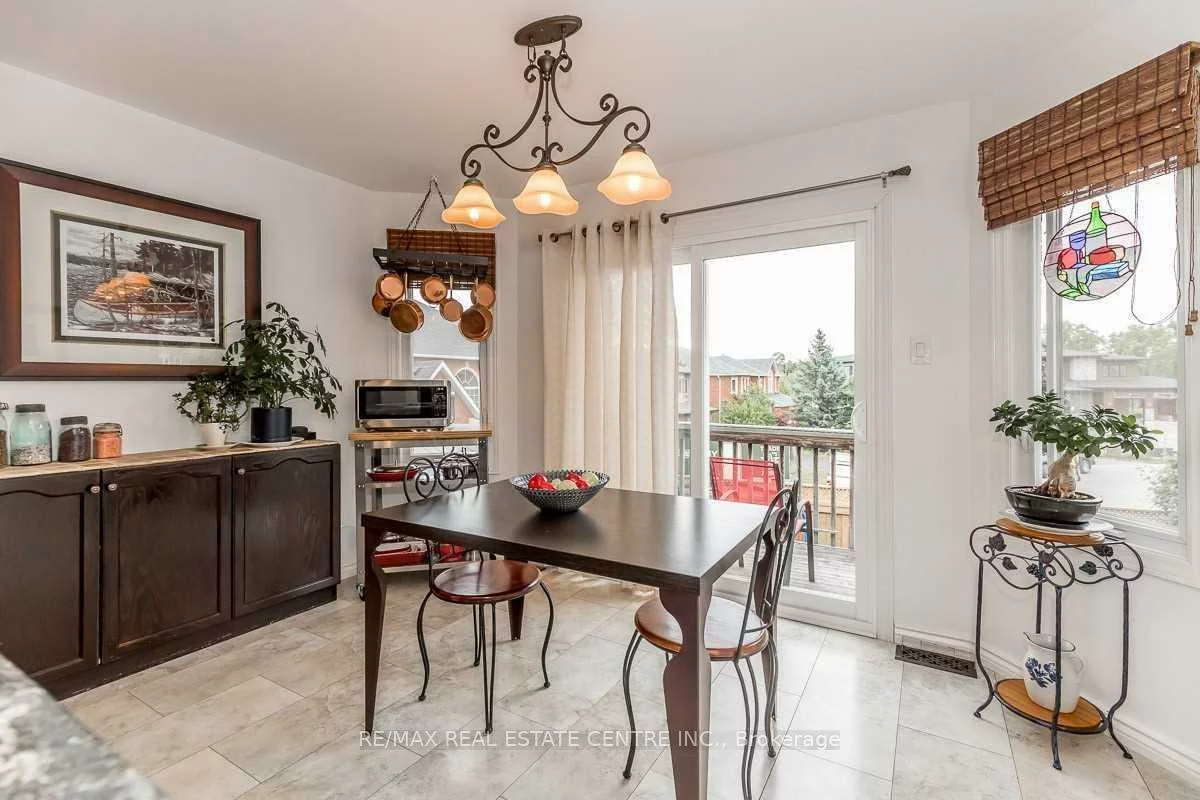 39, Mcmillan, Painswick North, Barrie