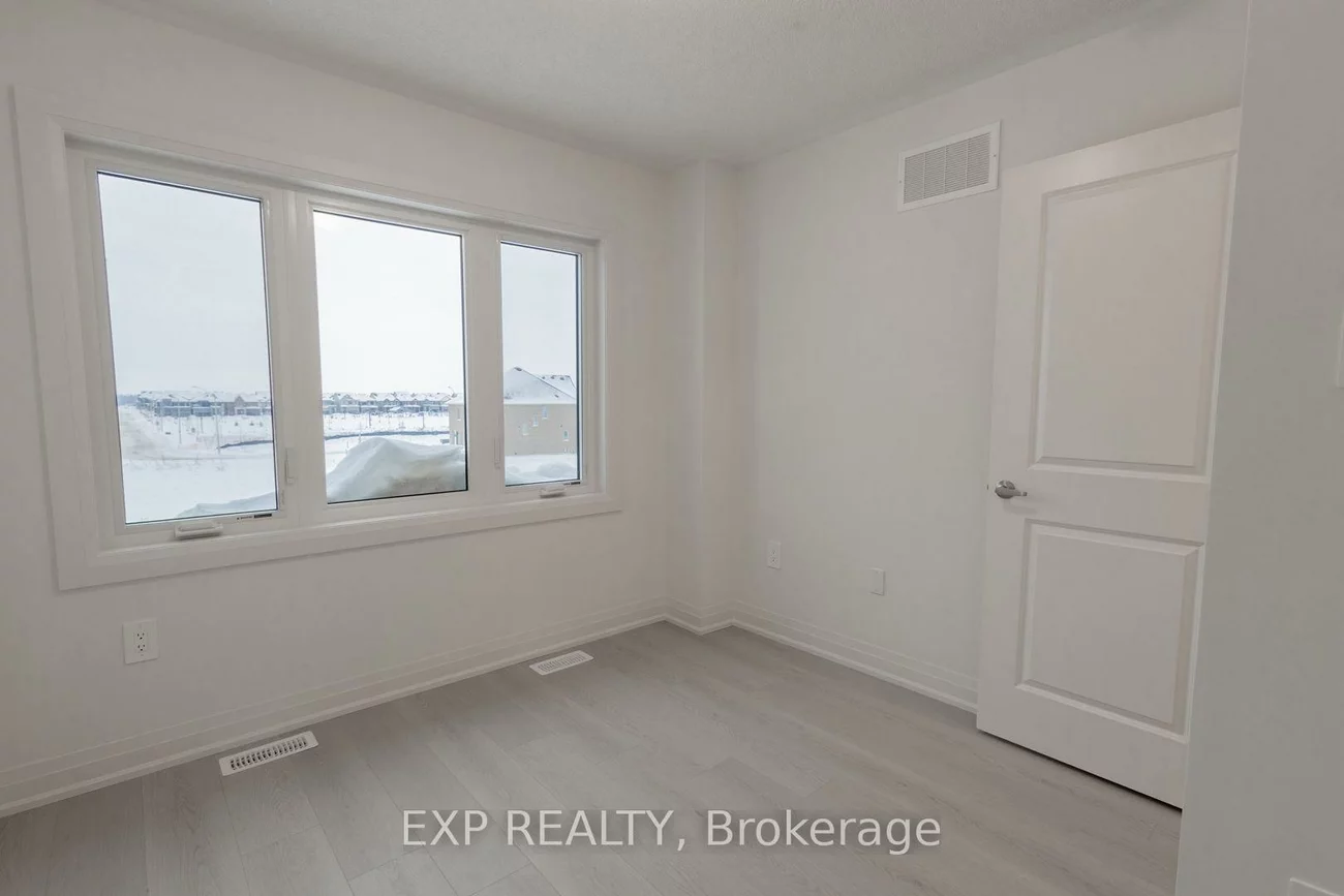 26, Stockholm, Rural Barrie Southeast, Barrie