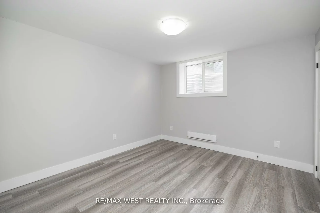 172, CUNDLES, Sunnidale, Barrie