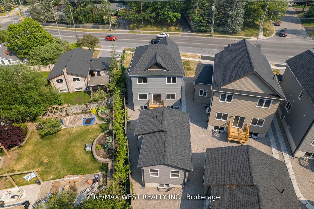 172, CUNDLES, Sunnidale, Barrie