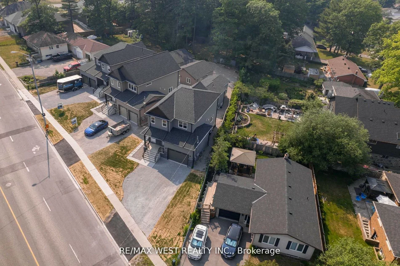 172, CUNDLES, Sunnidale, Barrie