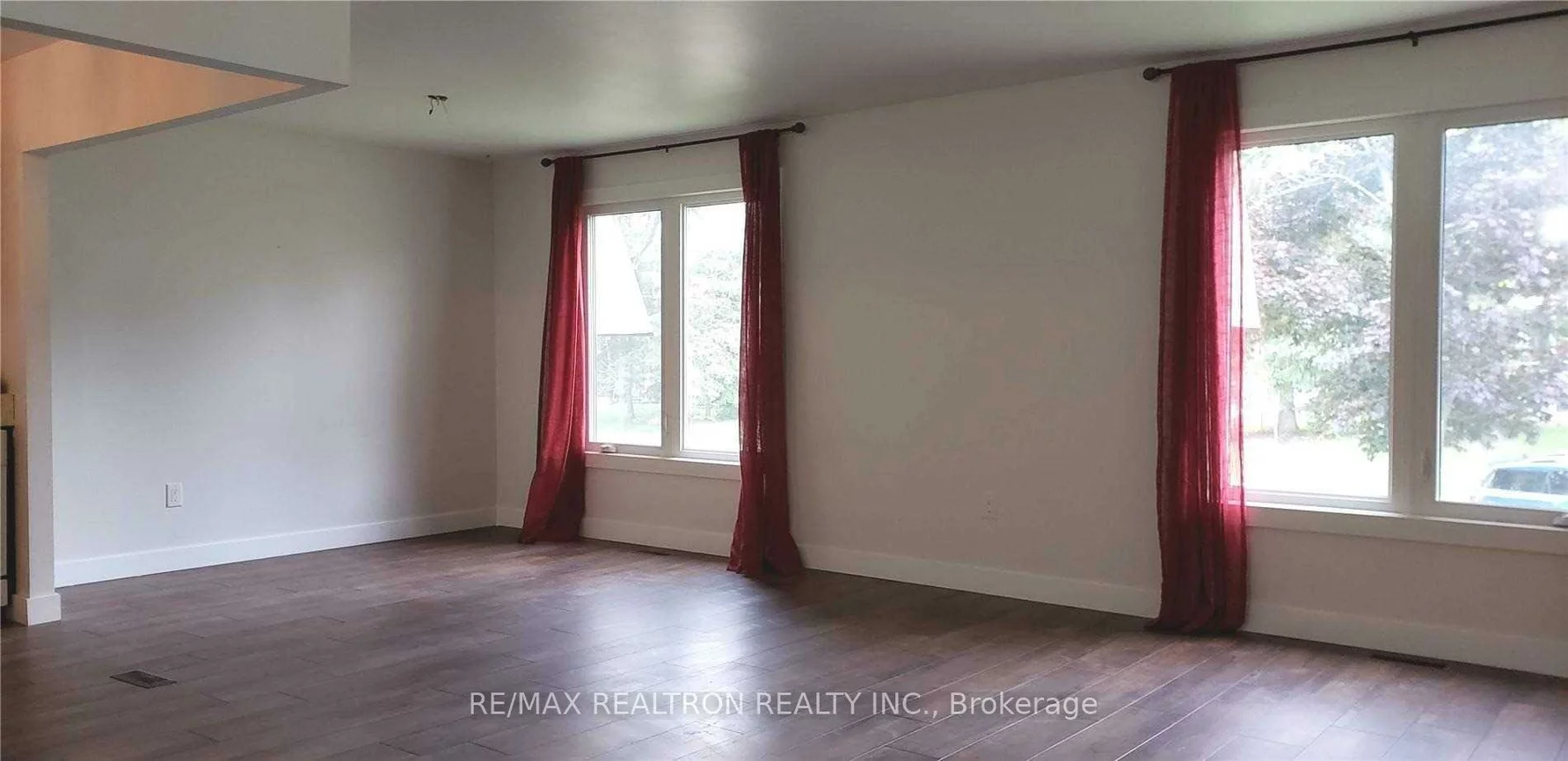 13, Springdale, Cundles East, Barrie