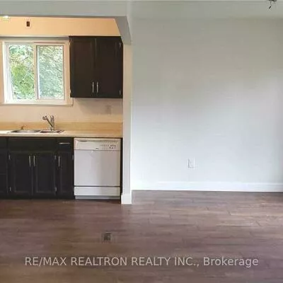 13, Springdale, Cundles East, Barrie