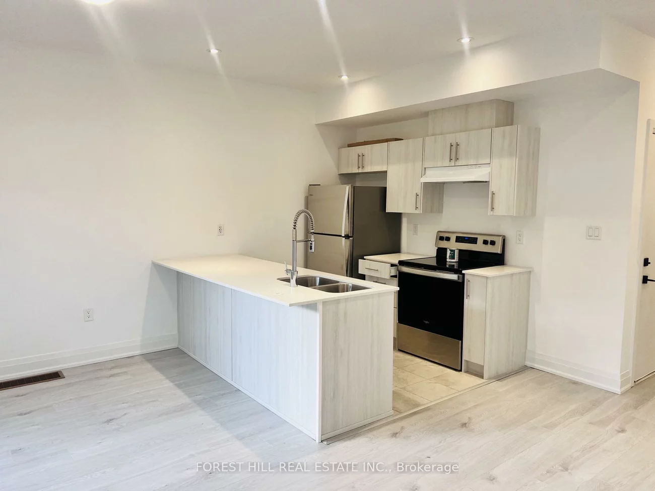 149, Gateland, Painswick South, Barrie