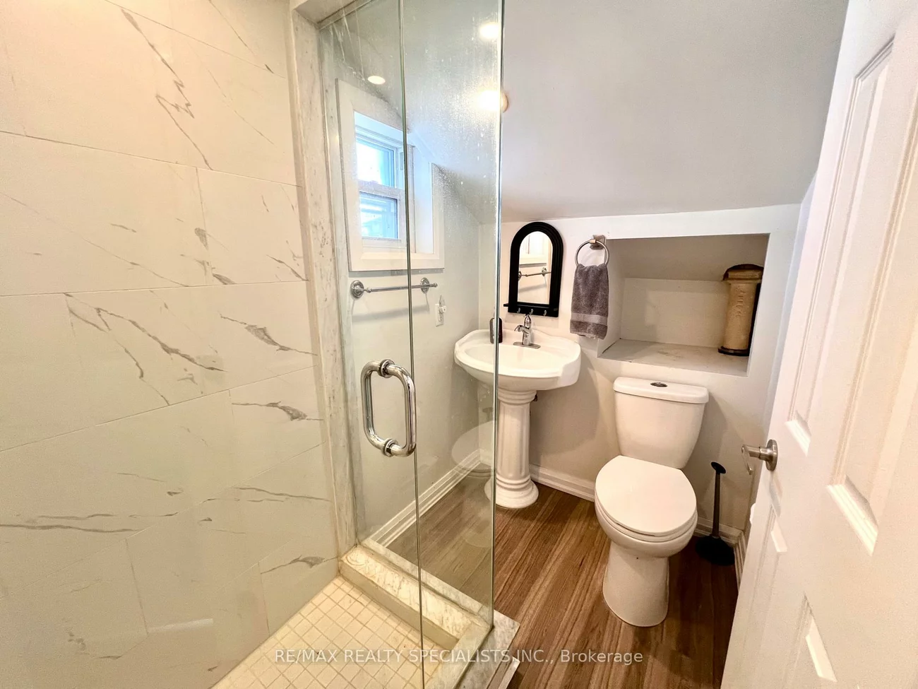 32, Penetang, Codrington, Barrie