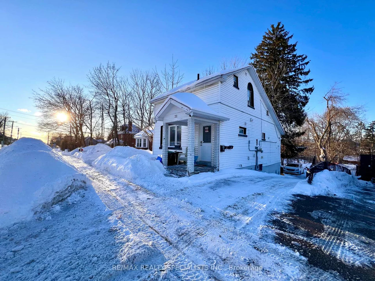 32, Penetang, Codrington, Barrie