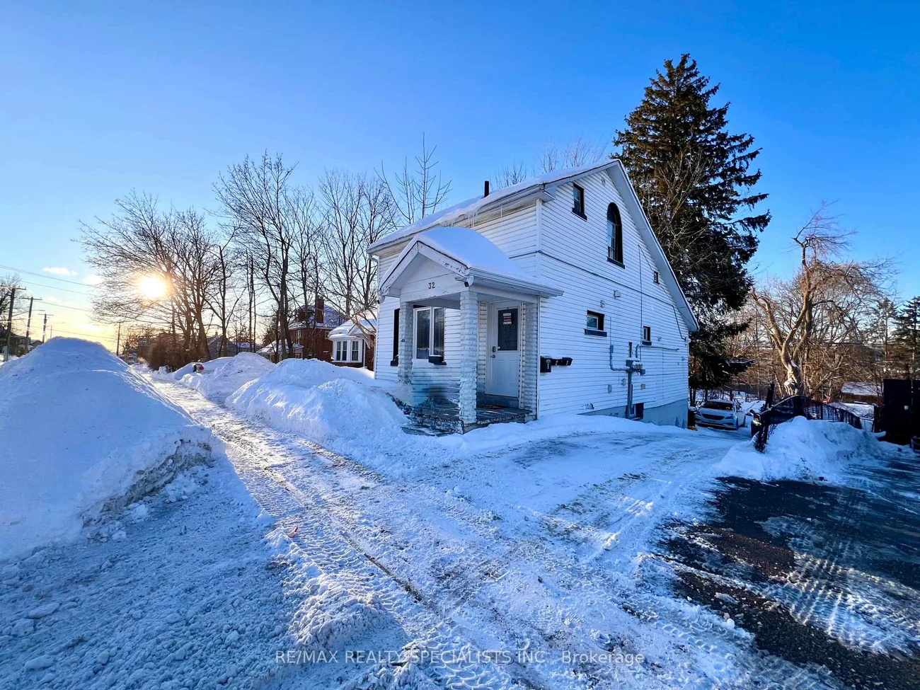 32, Penetang, Codrington, Barrie