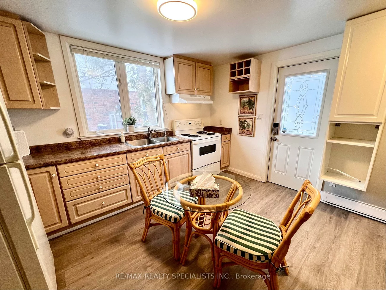 32, Penetang, Codrington, Barrie