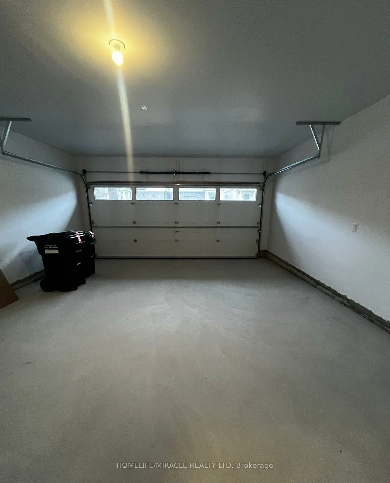 24, Phoenix, Rural Barrie Southeast, Barrie