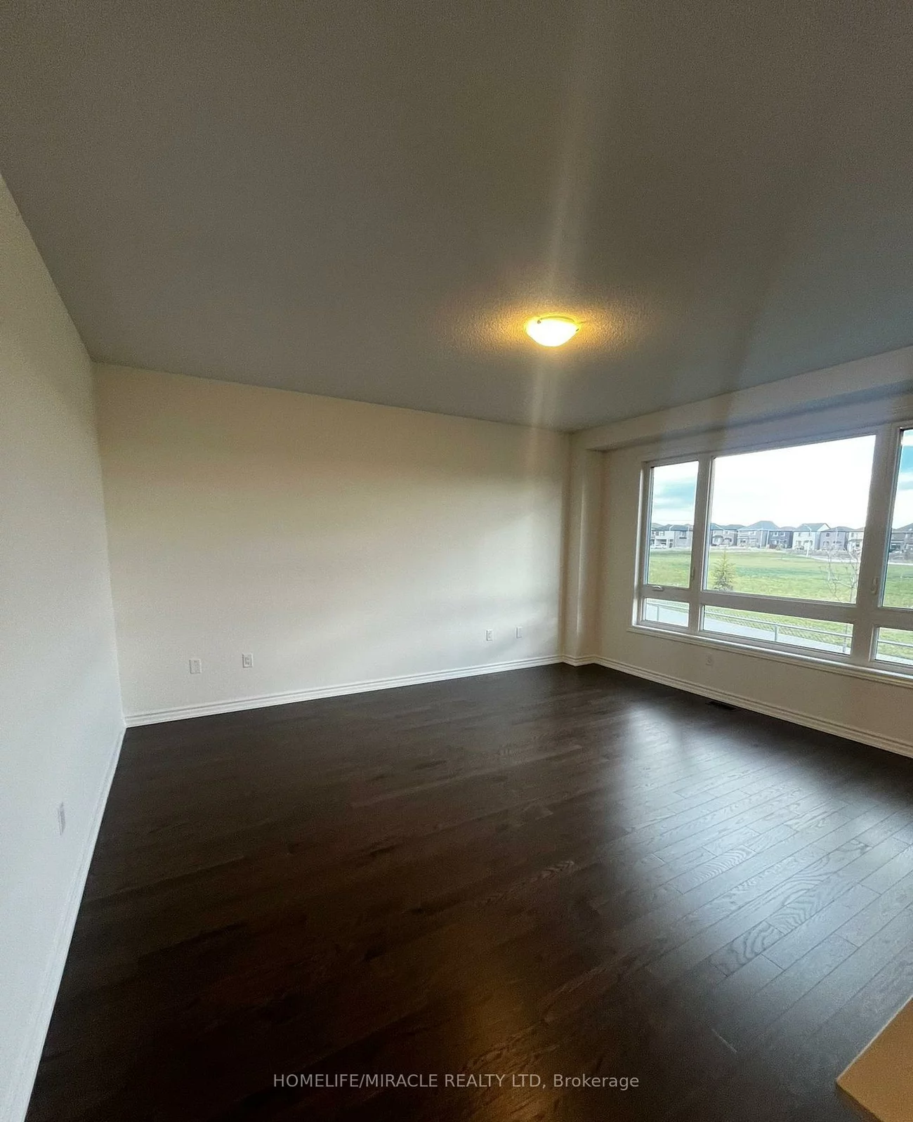 24, Phoenix, Rural Barrie Southeast, Barrie