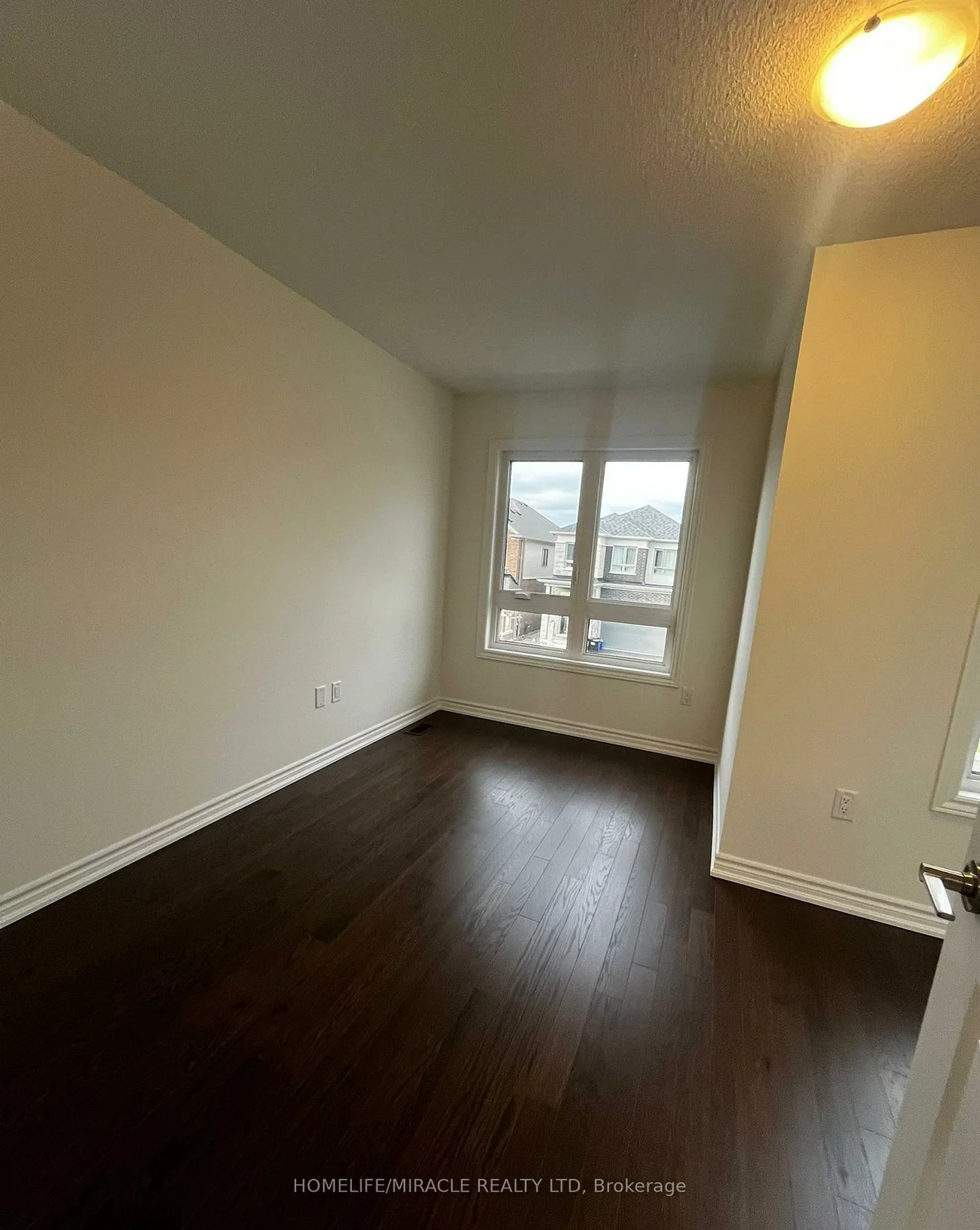 24, Phoenix, Rural Barrie Southeast, Barrie