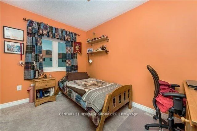 93, Pearcey, West Bayfield, Barrie