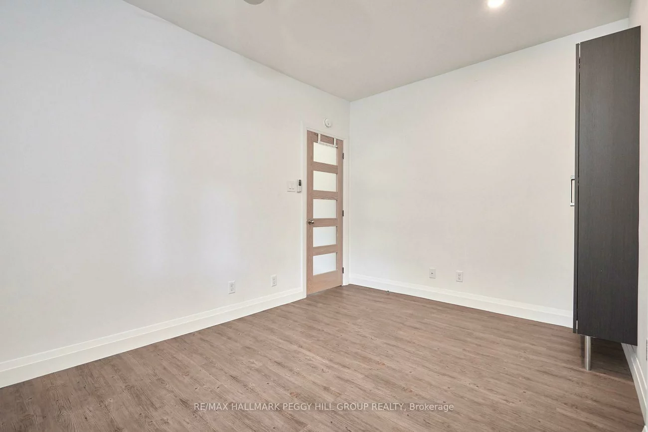 77, Victoria, Sanford, Barrie