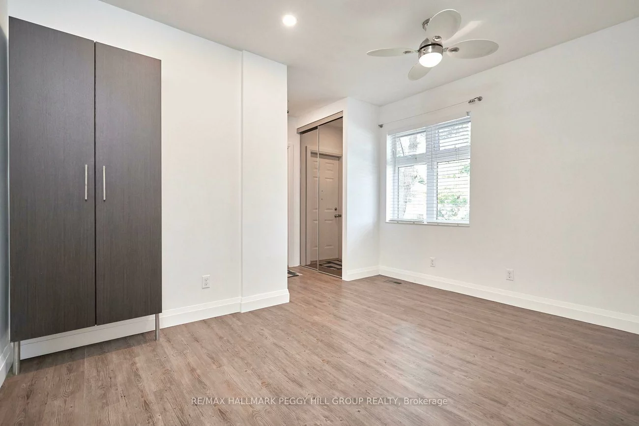 77, Victoria, Sanford, Barrie