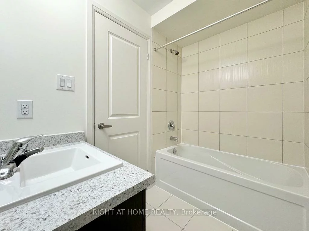 107, Sagewood, Painswick South, Barrie