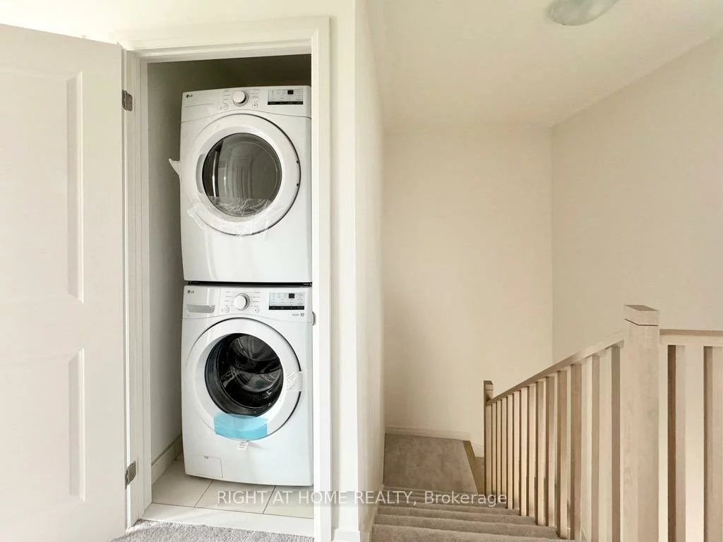 107, Sagewood, Painswick South, Barrie