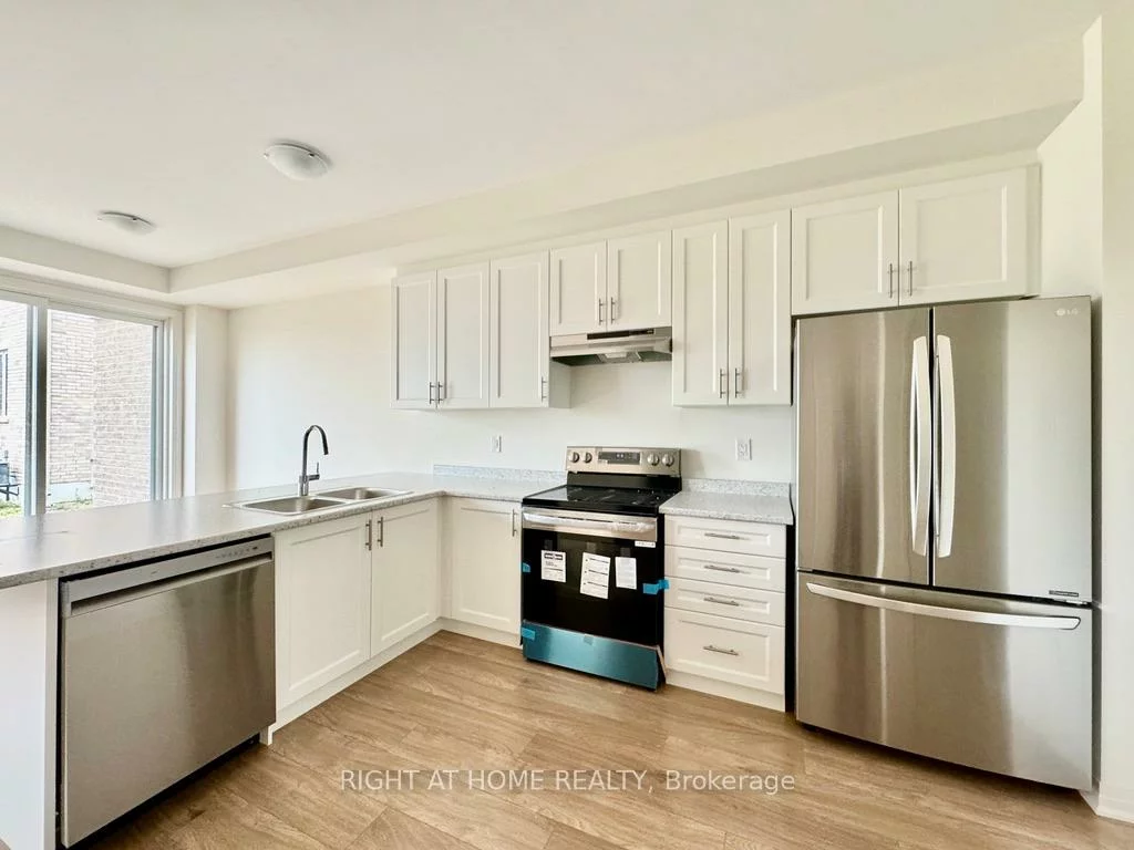 107, Sagewood, Painswick South, Barrie