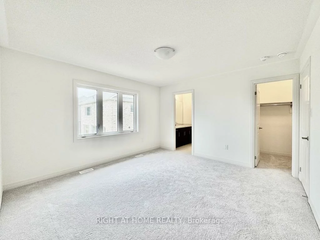 107, Sagewood, Painswick South, Barrie