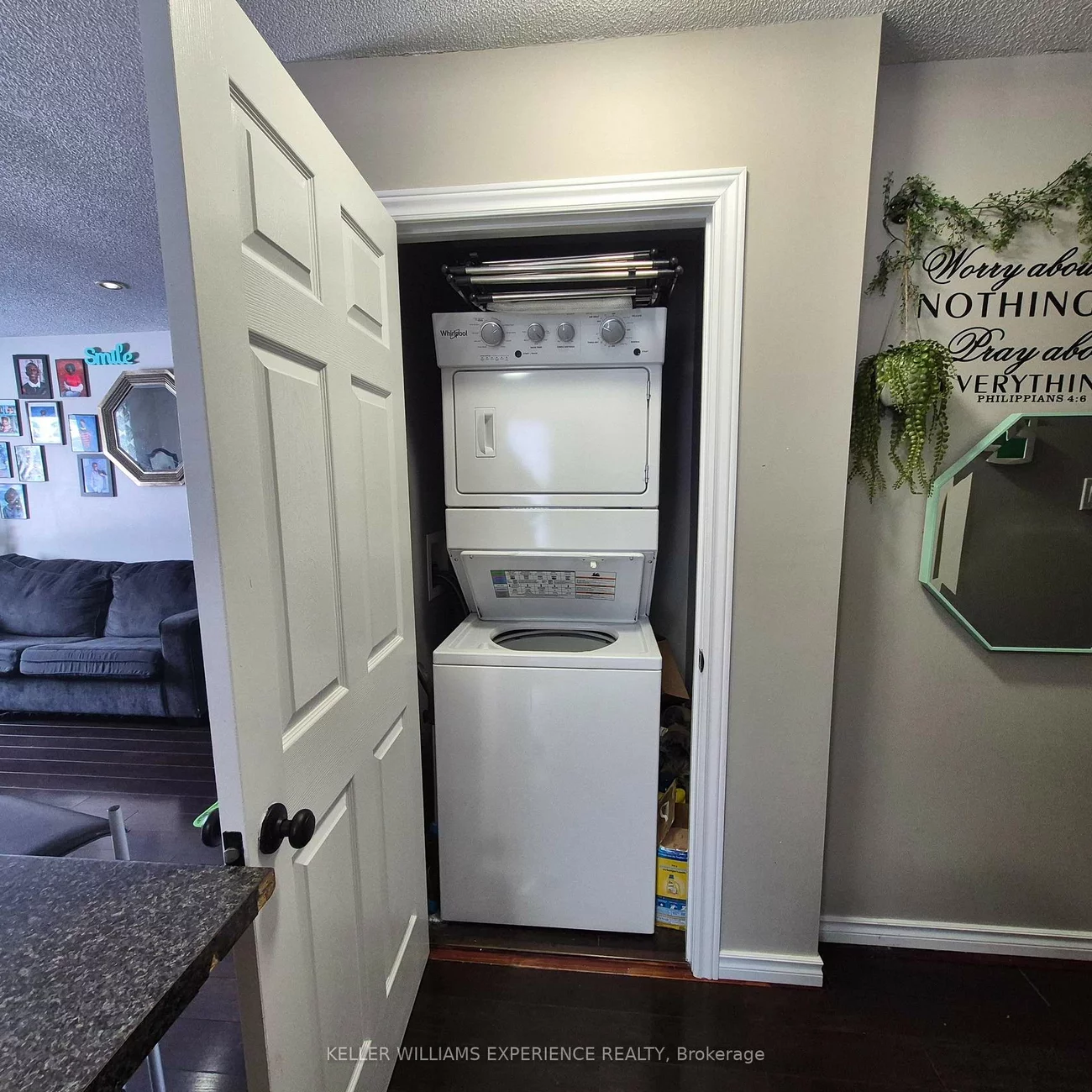 16, Herrell, Painswick North, Barrie