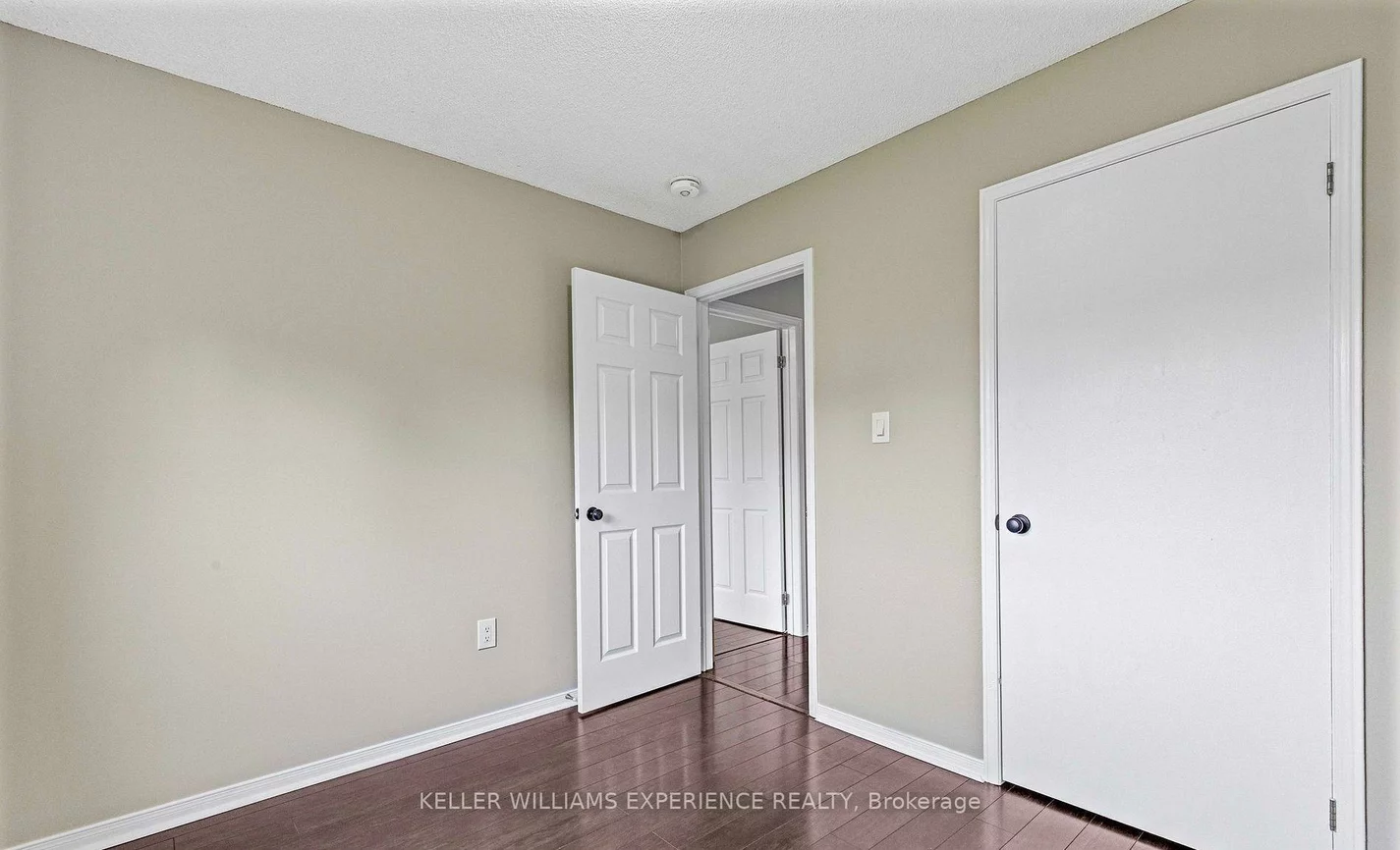 16, Herrell, Painswick North, Barrie