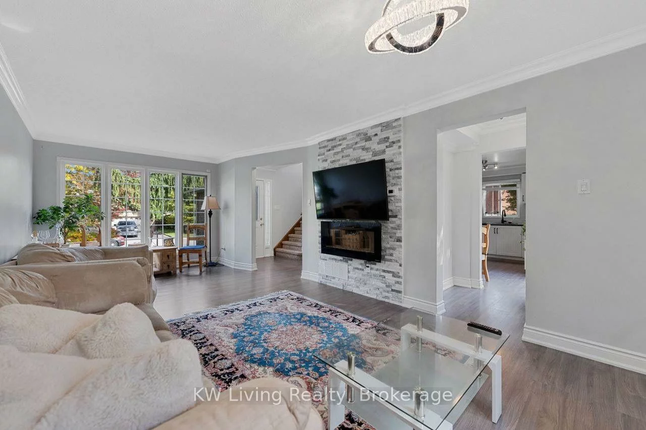 6, Balliston, West Bayfield, Barrie