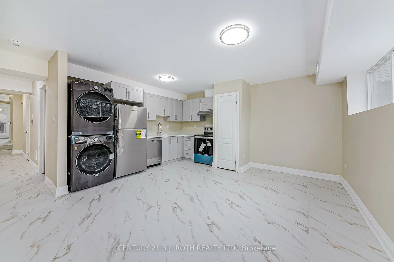 98, Peel, Wellington, Barrie