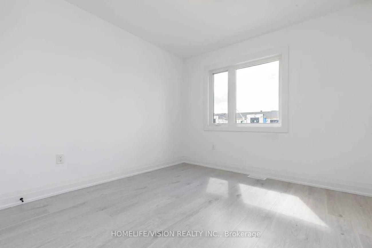 22, Haven, Painswick South, Barrie