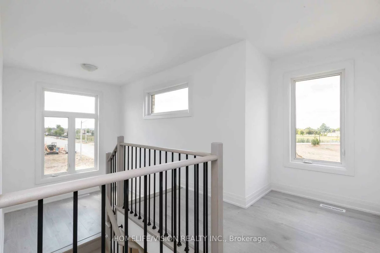 22, Haven, Painswick South, Barrie