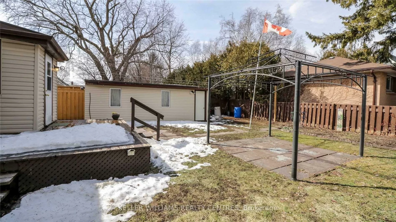 104, Gunn, Wellington, Barrie