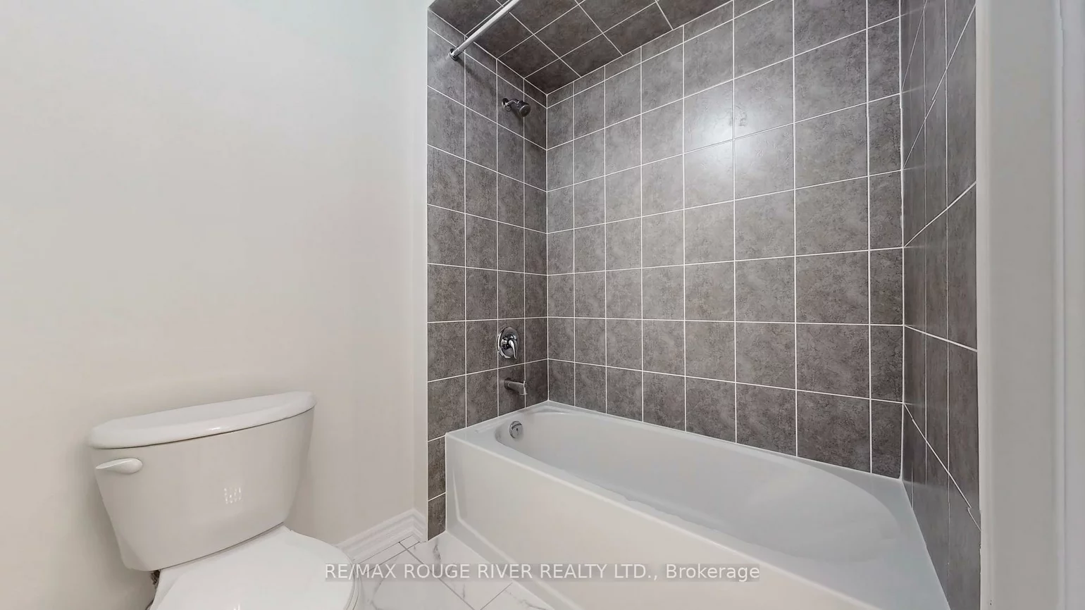 15, Prudhoe, Rural Barrie Southeast, Barrie