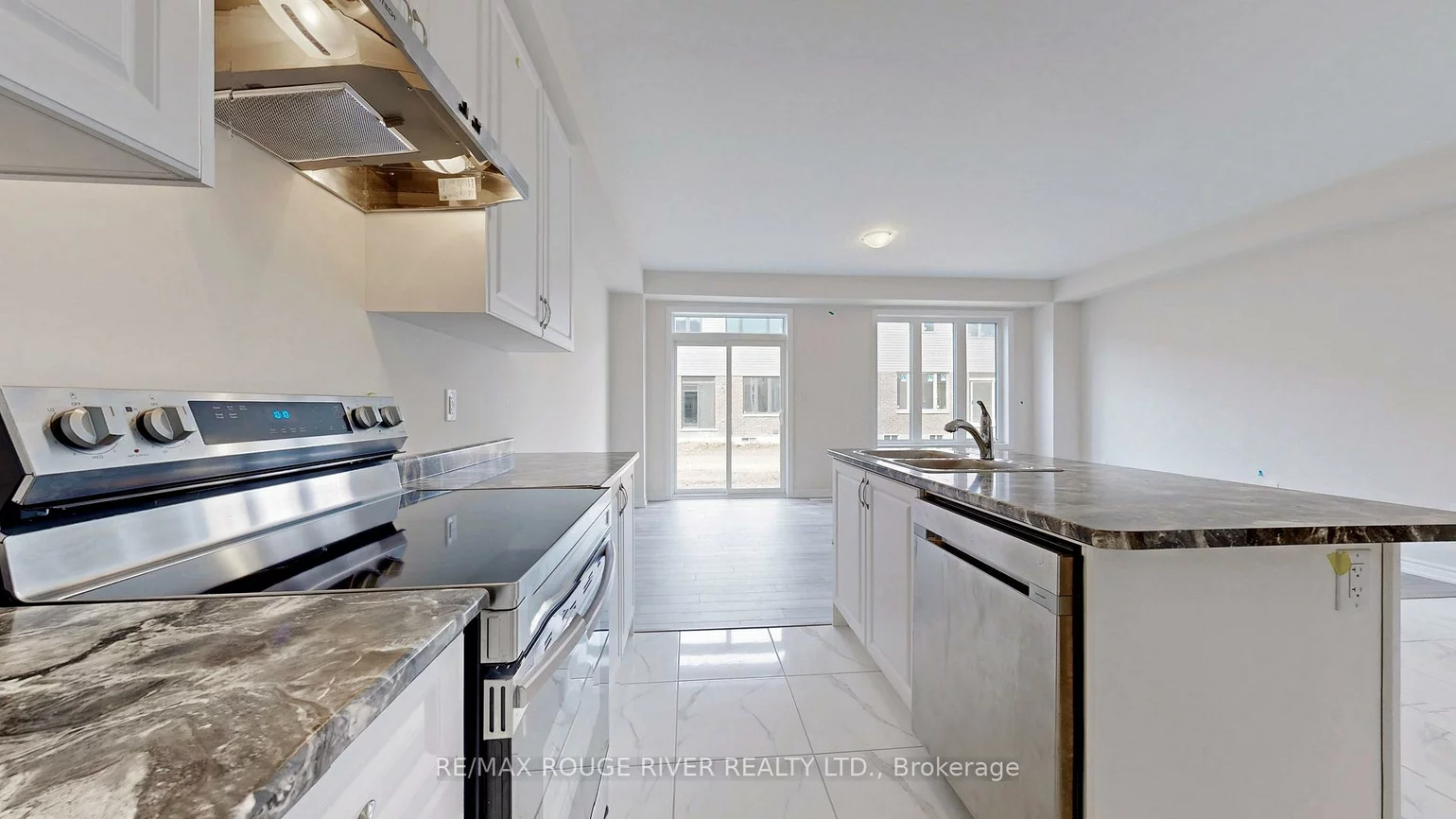 15, Prudhoe, Rural Barrie Southeast, Barrie