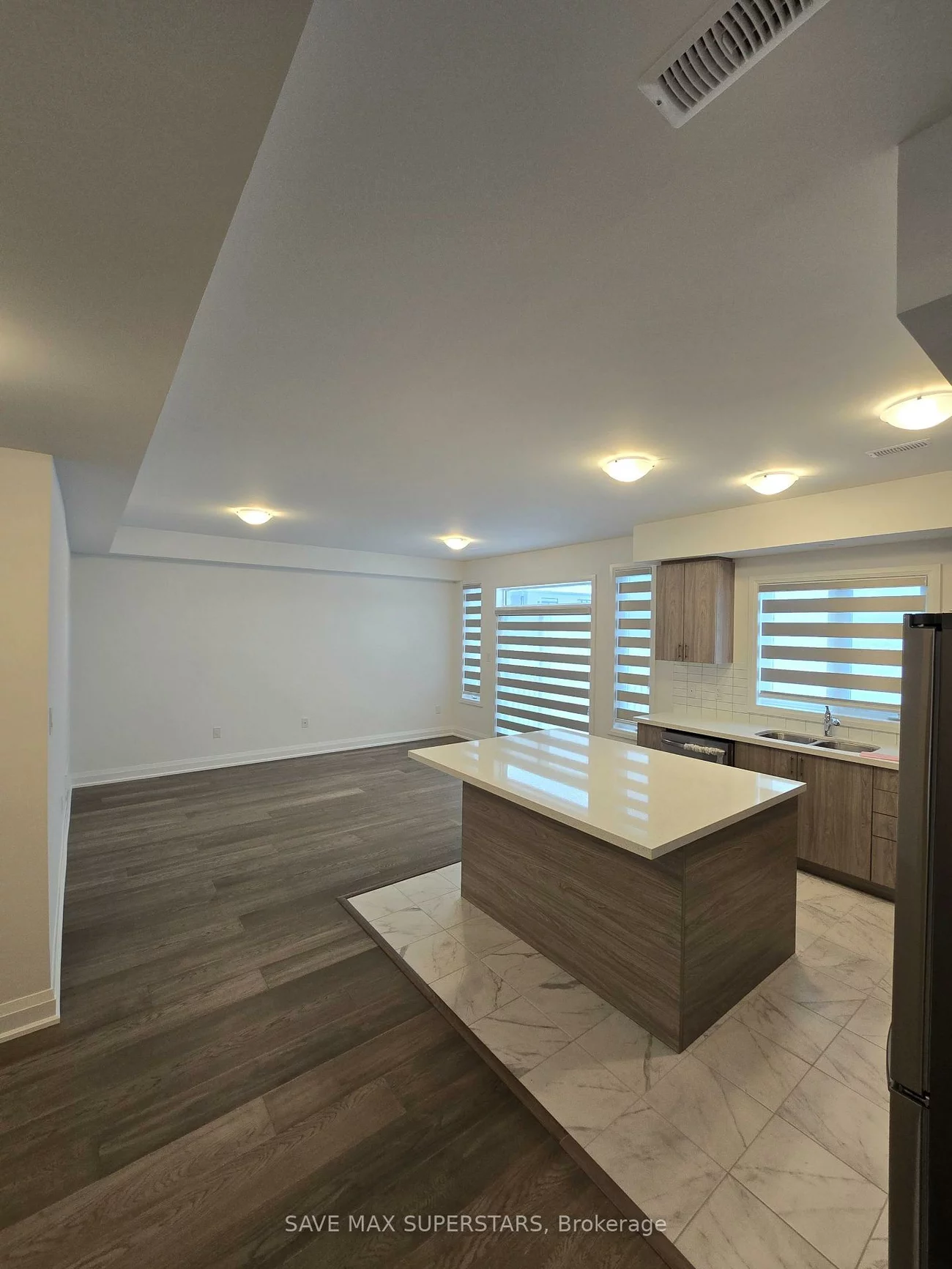 17, Barnyard, Rural Barrie Southeast, Barrie